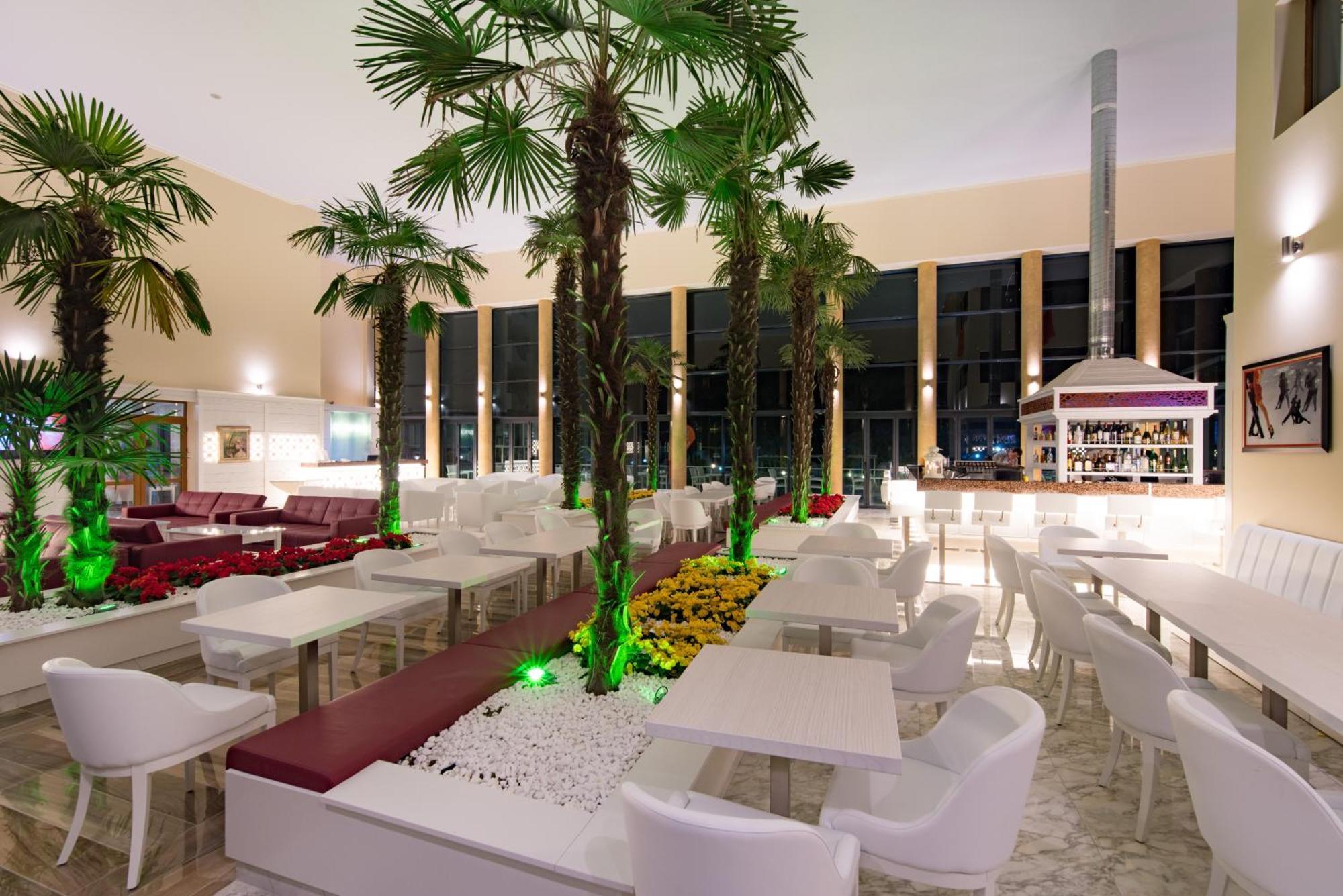 Hotel Perla Beach Club Primorsko Luaran gambar