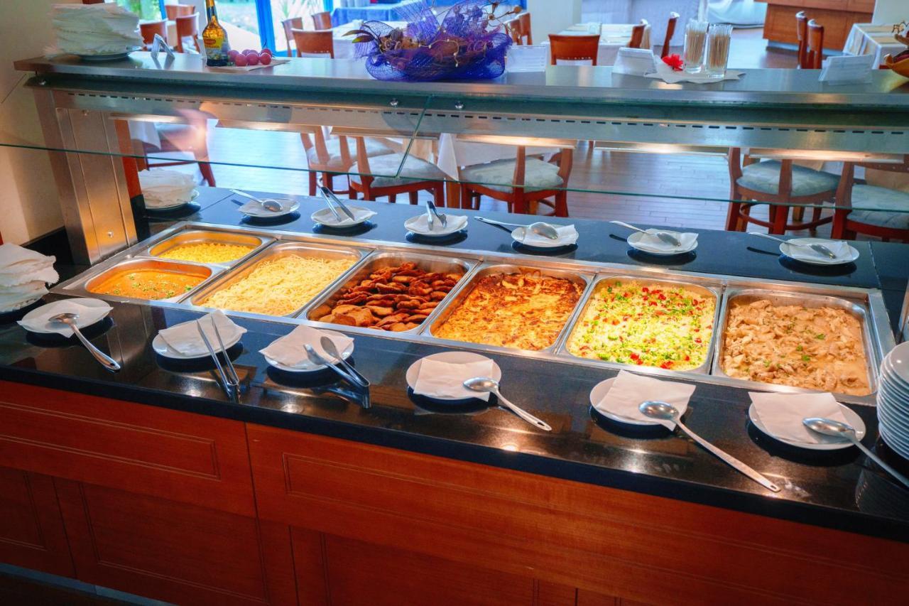 Hotel Perla Beach Club Primorsko Luaran gambar